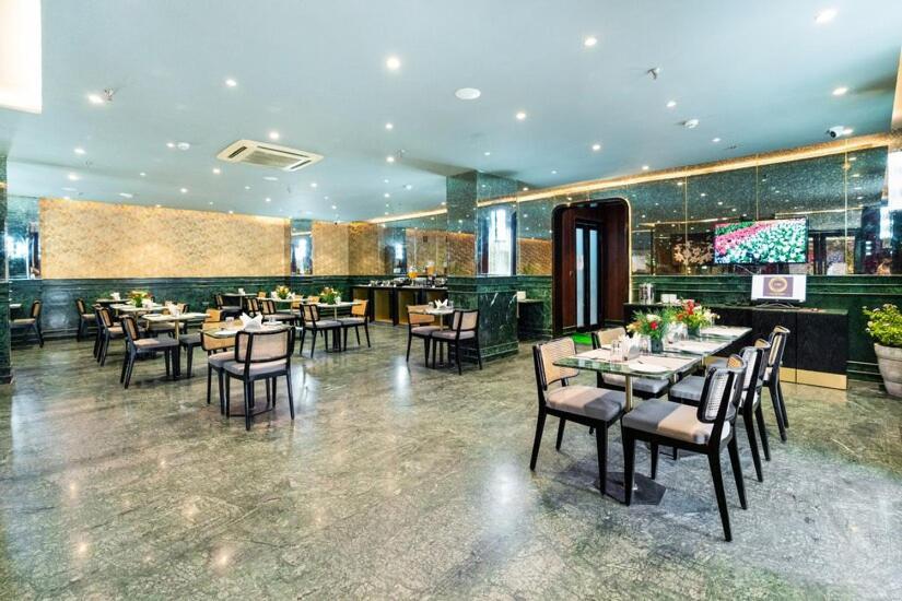 Hotel Foxoso Delhi Airport